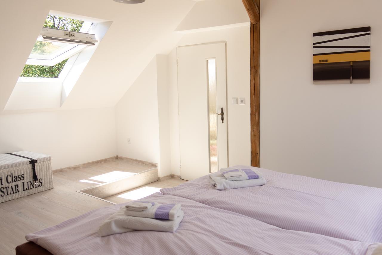 Apartman Doubravice Hrubá Skála 외부 사진